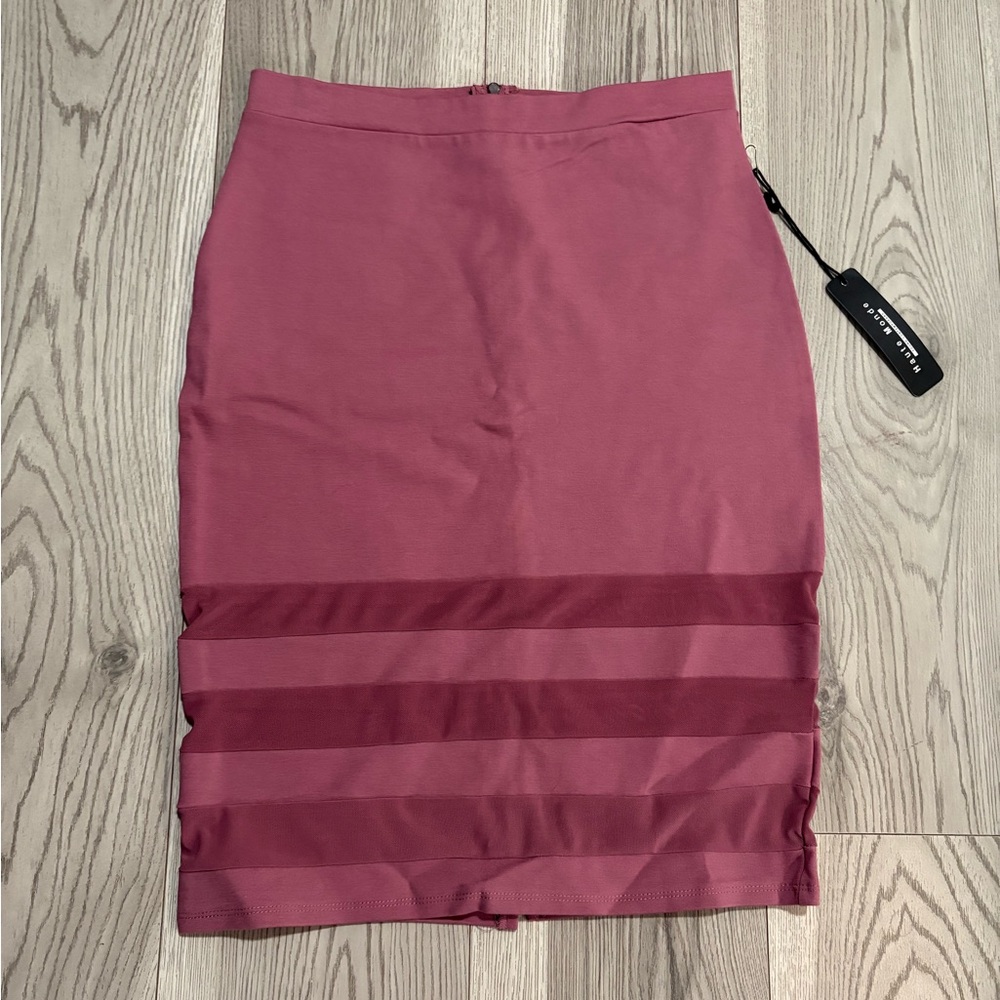 Haute Monde Women’s Pink Skirt Size Medium NWT